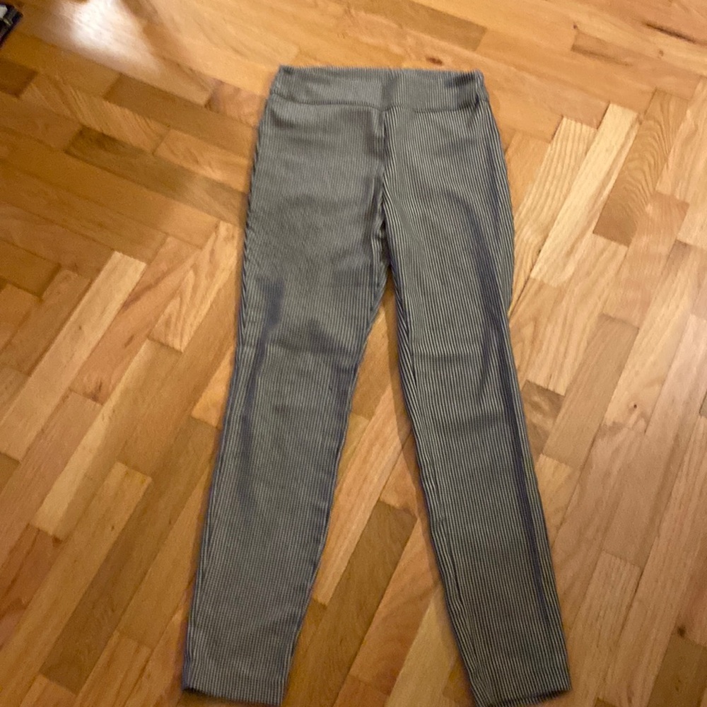 Meg & Margot medium checkered pants
